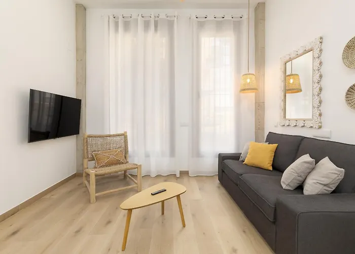 Apartup Ca La Leni I 아파트 *