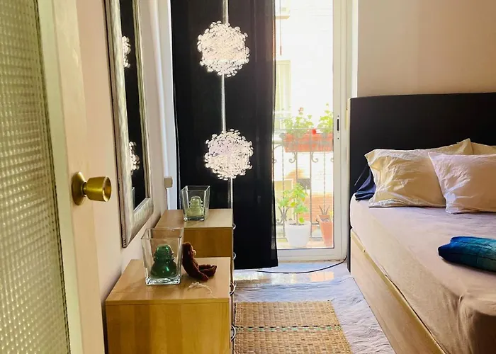 Privada En Piso Compartido Δωμάτια σε οικογενειακή κατοικία Βαλένθια