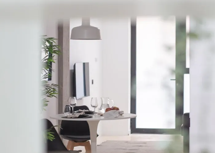 Apartment Vlc Host - Manya *