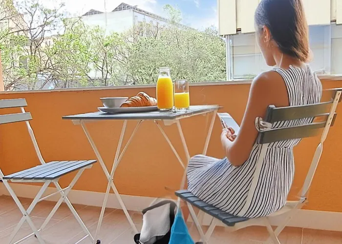 Piso Nuevo Y Luminoso De Temporada Min 12 Noches شقة *