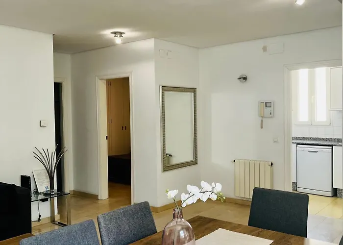 Travel Habitat Atico Calle Comedias * 발렌시아