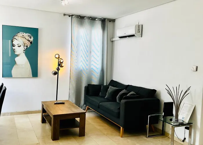 Travel Habitat Atico Calle Comedias شقة