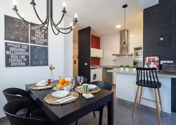 شقة Florit Flats - Stylish 2 Bedroom Ac Wifi Terrace Attic In Center فالنسيا