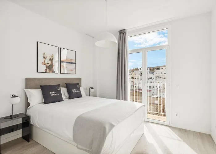 Limehome Calle De Cadiz *