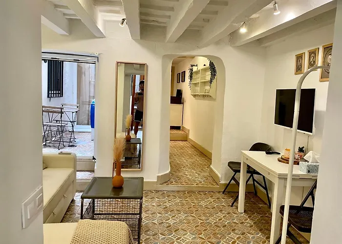 Διαμέρισμα Lovely Coquette Loft, Heart Of Cuitat Vella El Carmen *