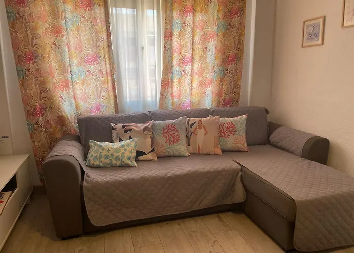 Malvarrosa Familiar Πανσιόν