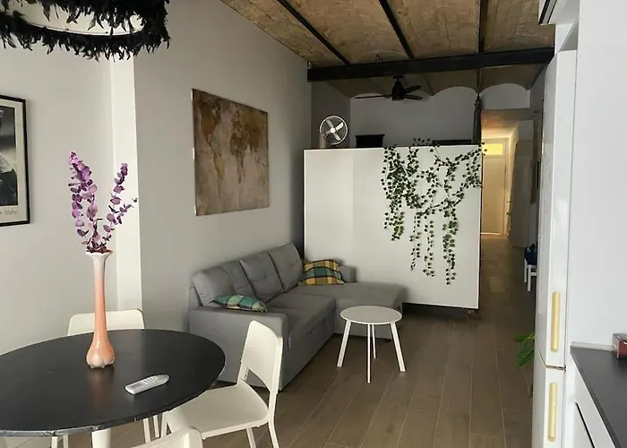 Precioso Piso Junto A La Playa A 30 Mts De Transporte Publico Valencia