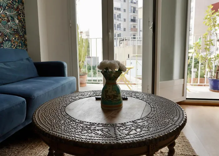 Hosted By Gracie شقة فالنسيا