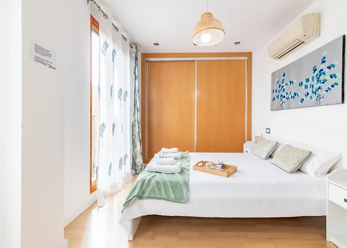 Penthouse Duplex In A 4 Floors Spanish House -8 Min To Center By Metro * 발렌시아