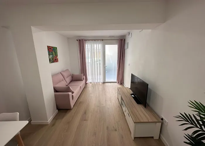 & A Y B شقة فالنسيا