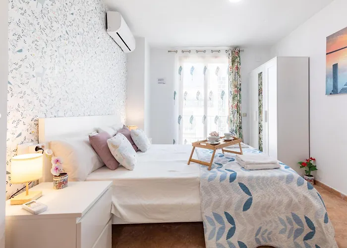 Mediterraneo By Neohotels-centro 8 Min By Metro Walencja