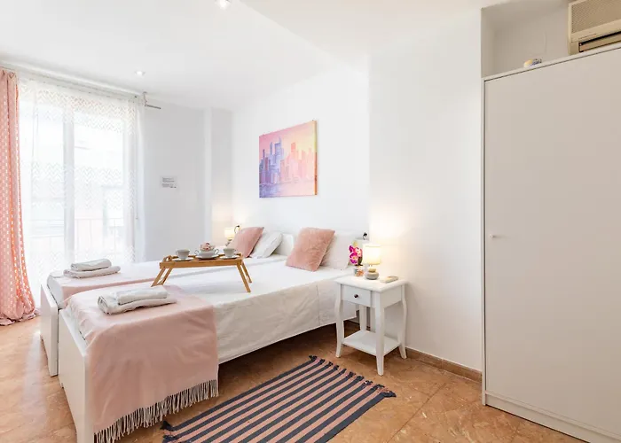 Mediterraneo By Neohotels-centro 8 Min By Metro Apartament 4*