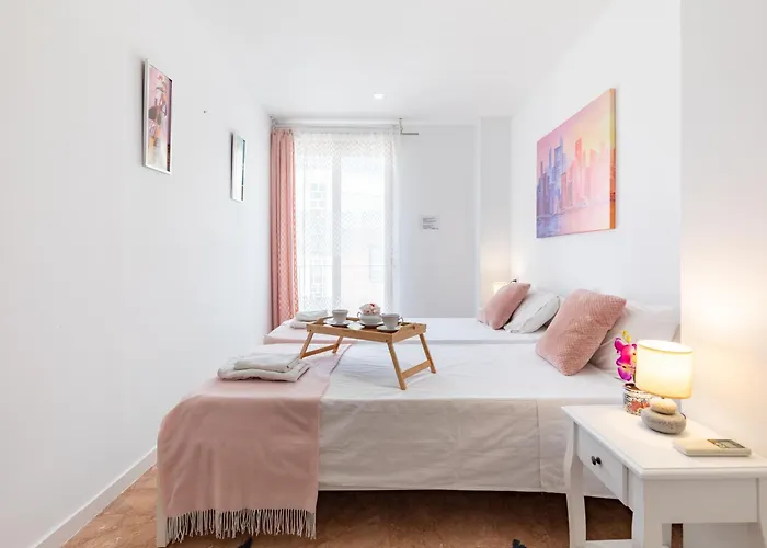 Mediterraneo By Neohotels-centro 8 Min By Metro 4*