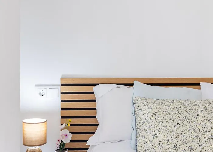 Mediterraneo By Neohotels-centro 8 Min By Metro Apartament