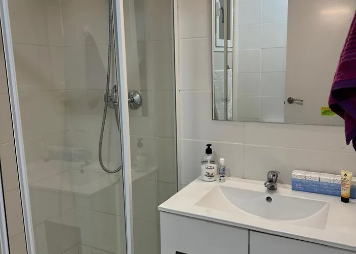 홈스테이 Sencilla En Piso Hogareno 발렌시아