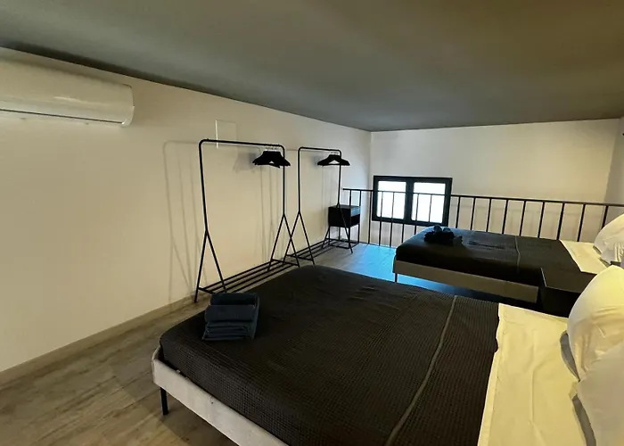 Melia Y Fuster 23c 4*