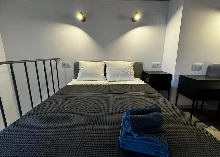 Ξενοδοχείο με διαμερίσματα Melia Y Fuster 23c 4*