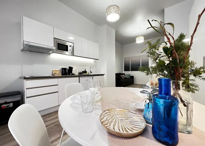 Апарт-отель Rodrigues 15 4*