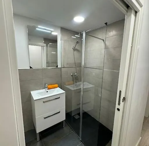 Urbano Muy Bien Conectado * Βαλένθια