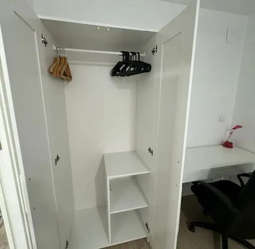 Urbano Muy Bien Conectado Διαμέρισμα *