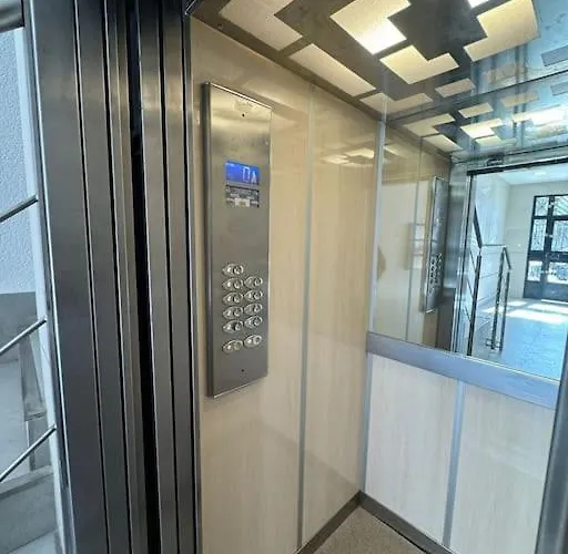 Urbano Muy Bien Conectado Βαλένθια