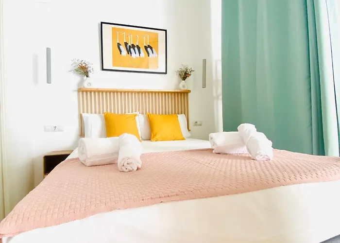 Bajo B - Design & Comfort In Ruzafa Soho Valenza