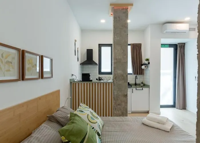 Loft Nuevo Cerca De Ruzafa Y Ciudad De Artes Apartment *