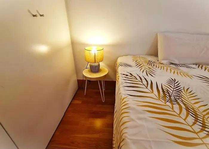 E-arenas With Terrace In Edificio Arenas 아파트 *