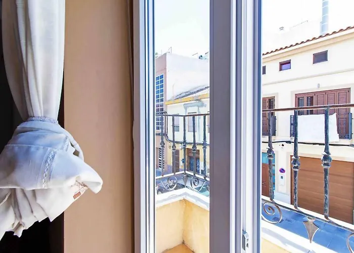 아파트 Acogedor Duplex Con Terraza Interior En La Playa *