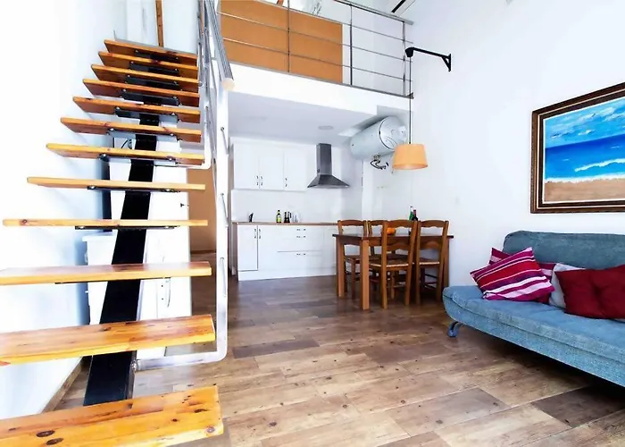 Acogedor Duplex Con Terraza Interior En La Playa