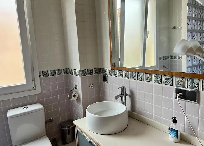 Bonito Y Grande Cerca De La Playa *