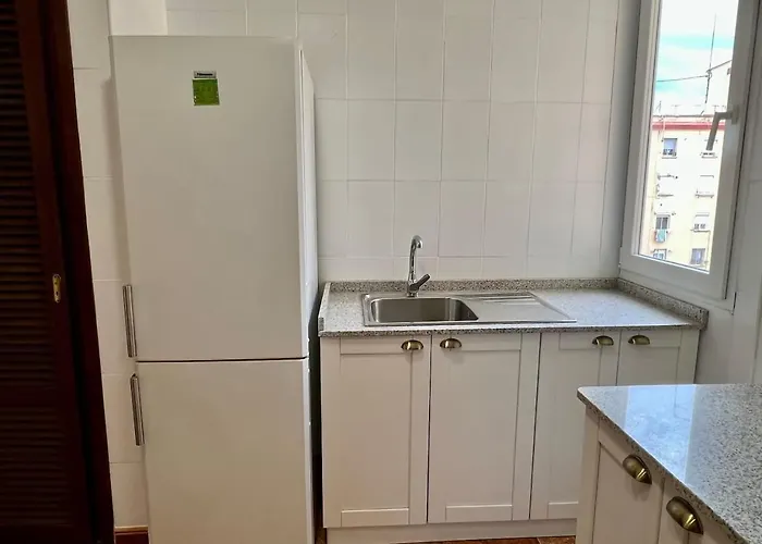 Bonito Y Grande Cerca De La Playa شقة فالنسيا