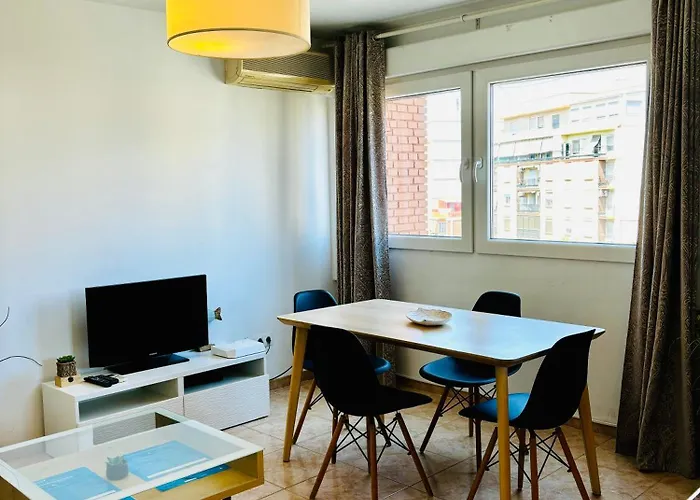 Travel Habitat Jardines De Viveros *