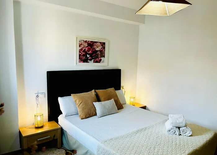 아파트 Travel Habitat Jardines De Viveros *