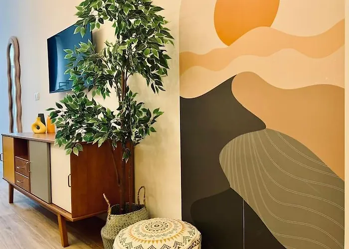 Color & Design Next To Russafa Soho * فالنسيا