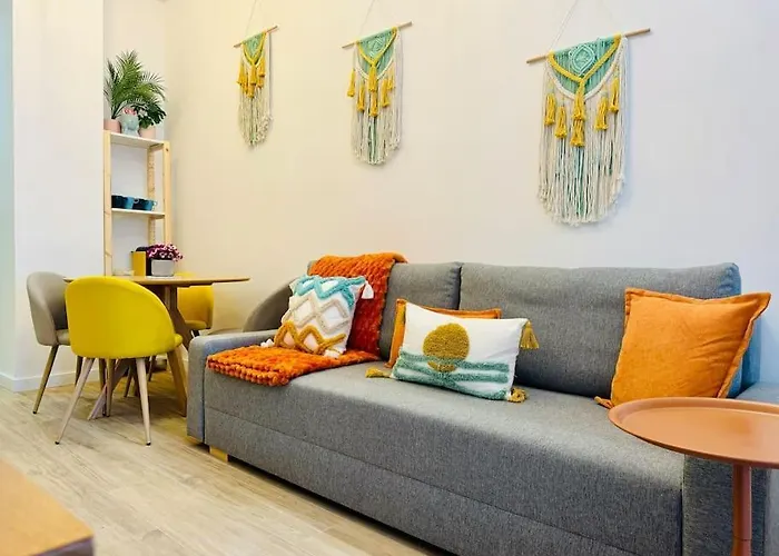 Color & Design Next To Russafa Soho فالنسيا