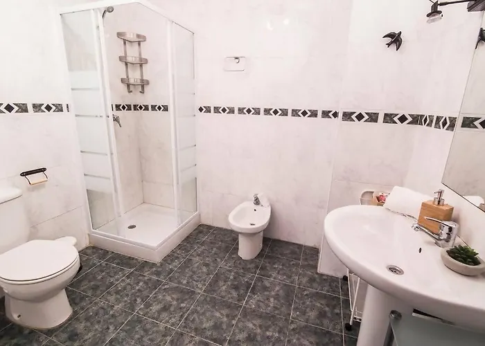 Tranquilo Y Acogedor En El Centro De La Ciudad 아파트 *