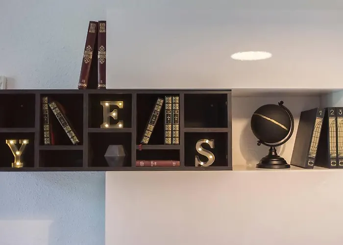 아파트 Tranquilo Y Acogedor En El Centro De La Ciudad