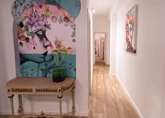 Amplio Y Colorido Piso *