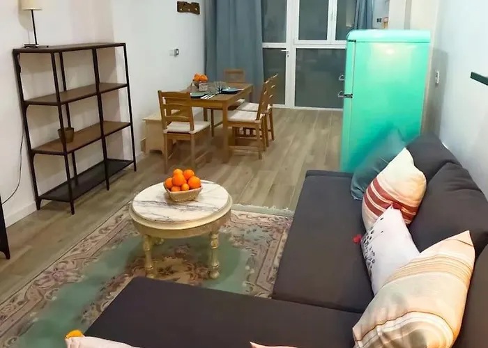 Amplio Y Colorido Piso