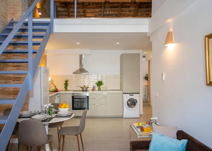 شقة Singularstays Casa Del Grao *