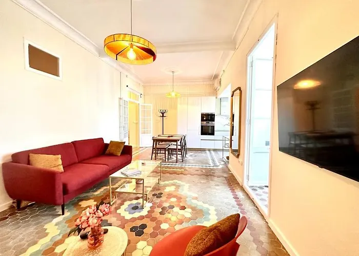 Stylish Ruzafa Market