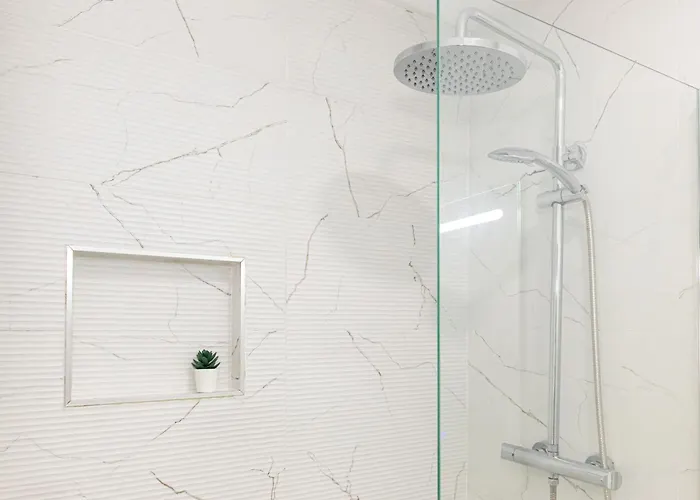 Singularstays Padre Urbano Appartement *