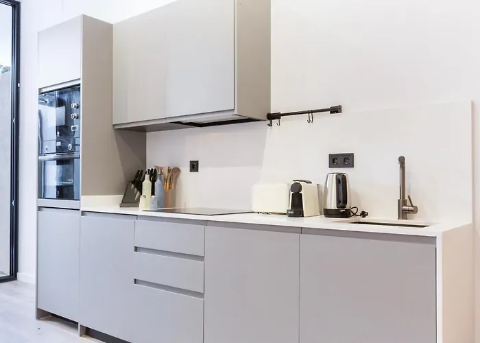 Mestalla Flats By Nomad Host فالنسيا