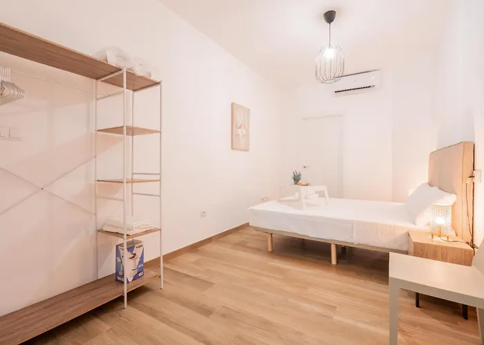 شقة Visitval Flats 1 *