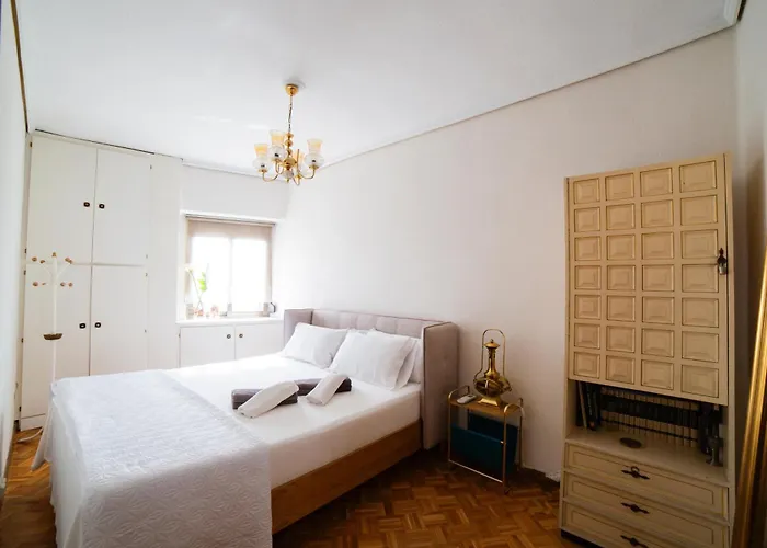 Awesome Center شقة *