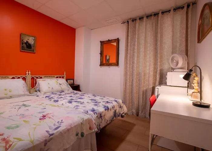 Mirador 2 Del Mercado - Con Bano Privado En El Centro De La Ciudad Vella