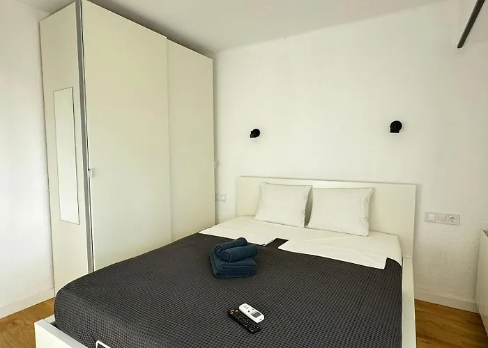 شقة Mestre Valls 13