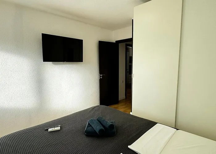 Mestre Valls 13 * Valencia