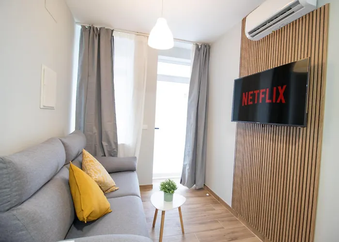 Parque Del Turia By Concept Flats * فالنسيا